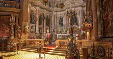 Januaria – Visita teatralizzata al Museo del Tesoro di San Gennaro con apertura straordinaria della Real Cappella